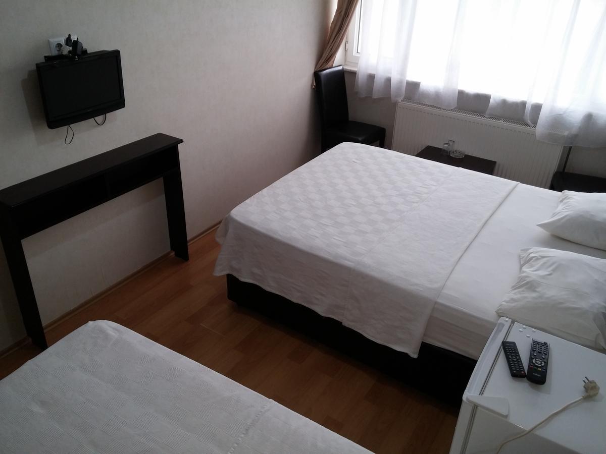 Deniz Hotel Kozlu 外观 照片